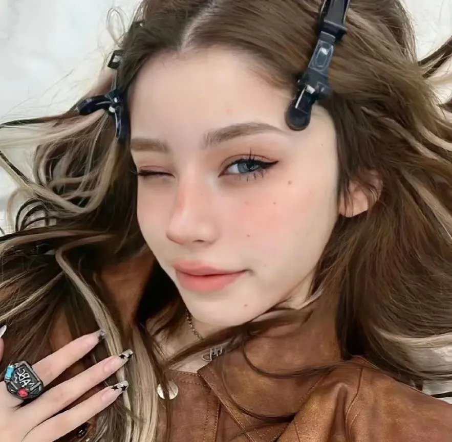 我带着千亿资产回现代